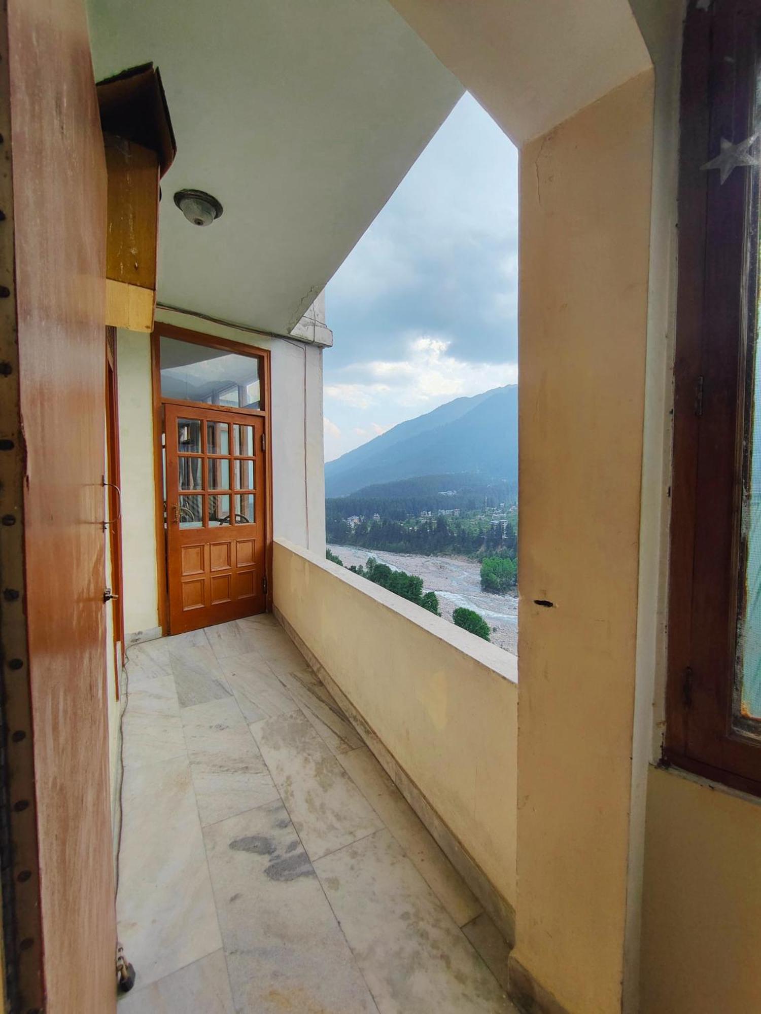 Hotel Arohi Vashist Exterior foto